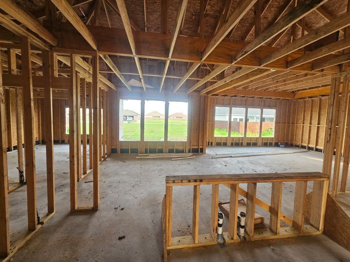 Open-plan framing