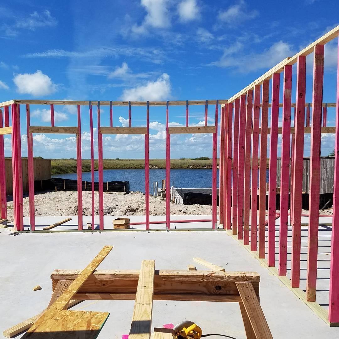 Wall framing, bay-view lot